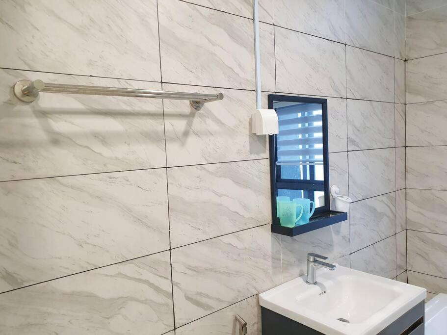 Seaview#Warmth#Netflix#Privatebathtub#Seasideluxurycondo#Imperioresidence Malacca Екстер'єр фото